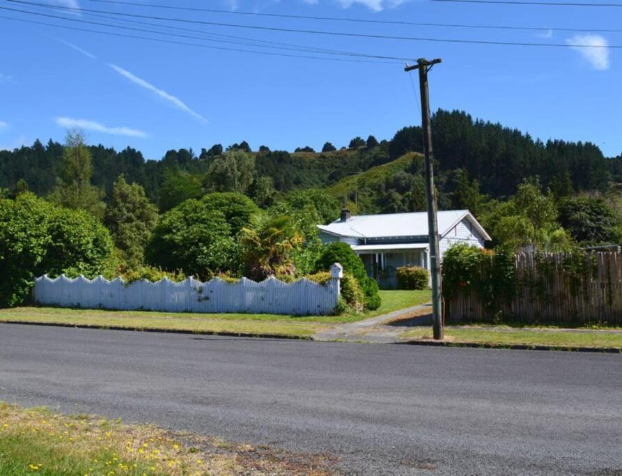 Riverlea Cottage - Cosy, Comfy, Quiet, Central Taumarunui Luaran gambar